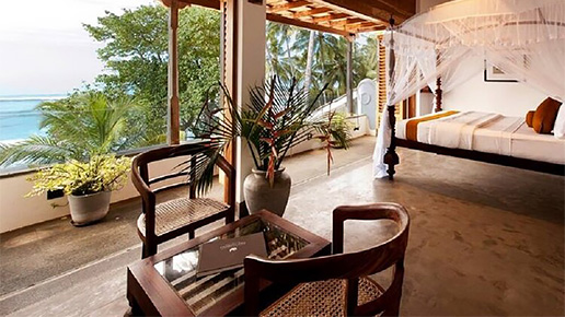 Luxury Beachfront Villa in the Southern Coast of Sri Lanka