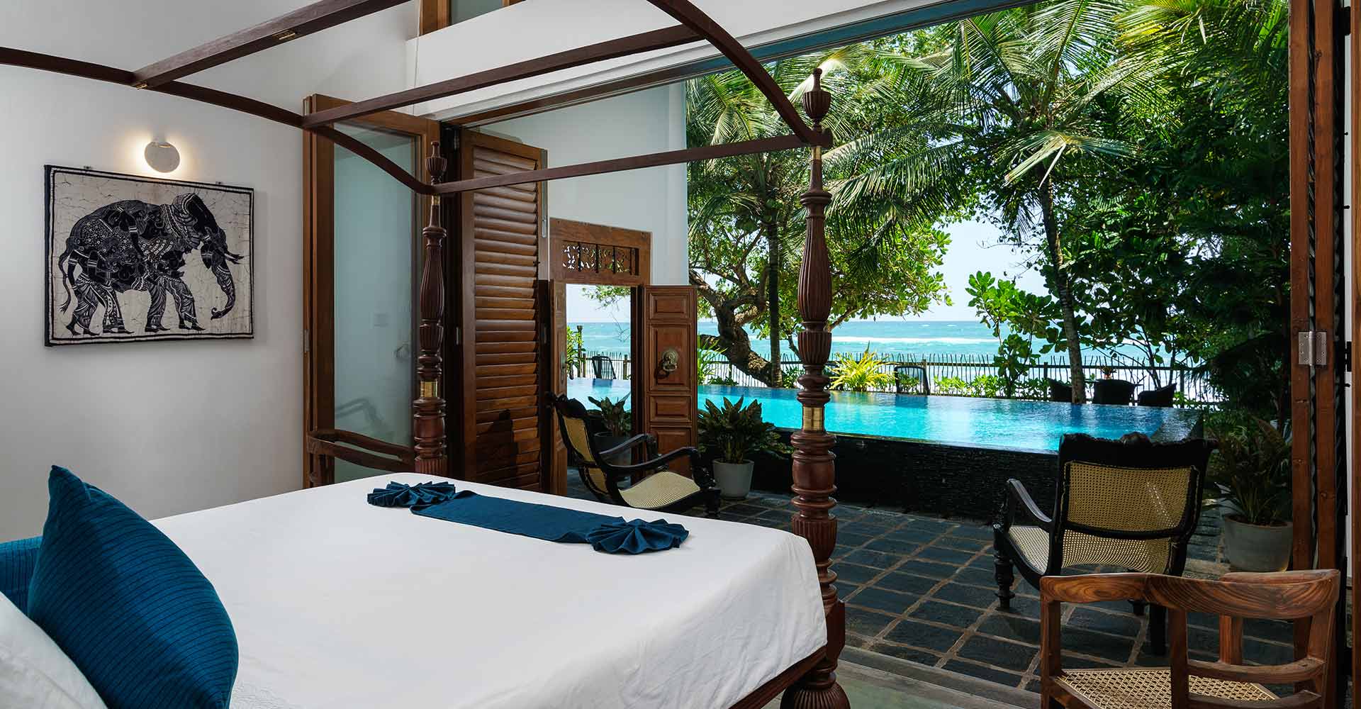 Suite with Sea View and Plunge Pool